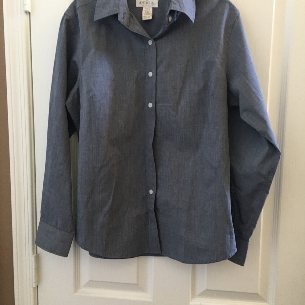 FINAL MARKDOWN Ladies’ Antigua Blouse (M)